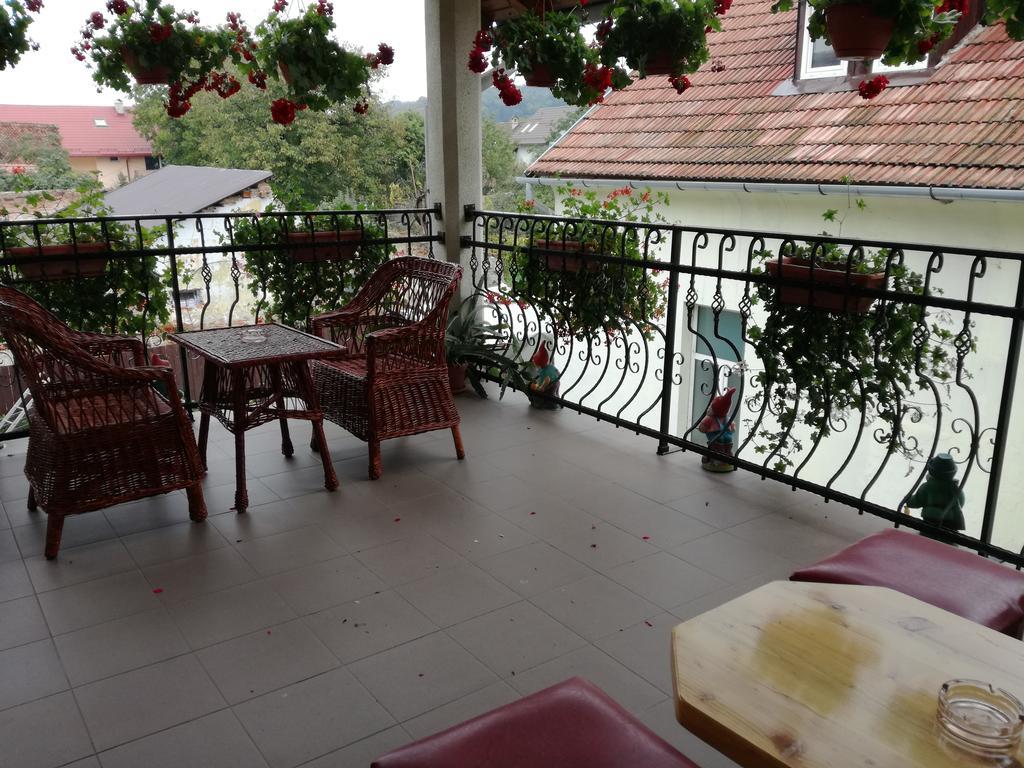 Vila Nely Rîşnov Exterior foto